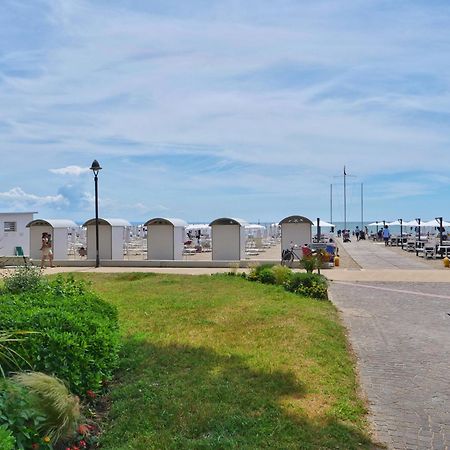 Lounge Del Duca, Centralissimo Bicamere Su Due Livelli - Posto Auto A Richesta Градо Экстерьер фото